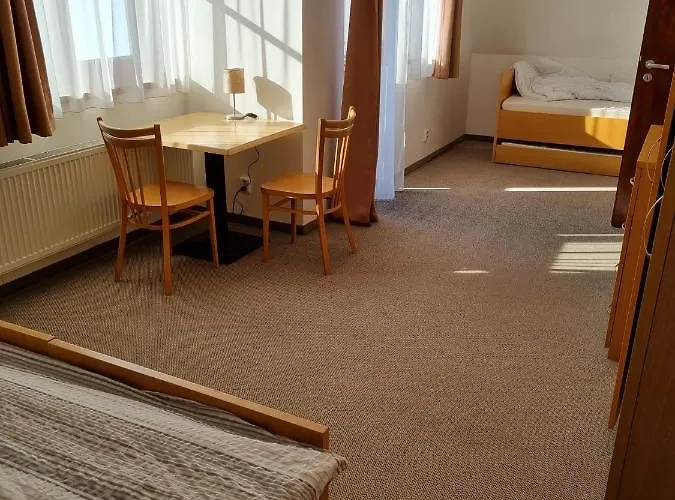 Trnka 립토브스키트로노벡